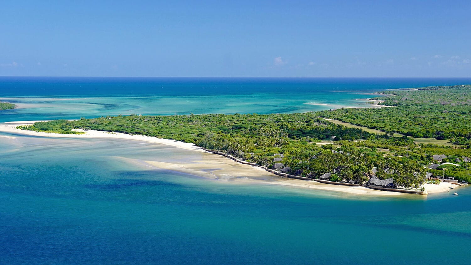 004 Manda Bay
