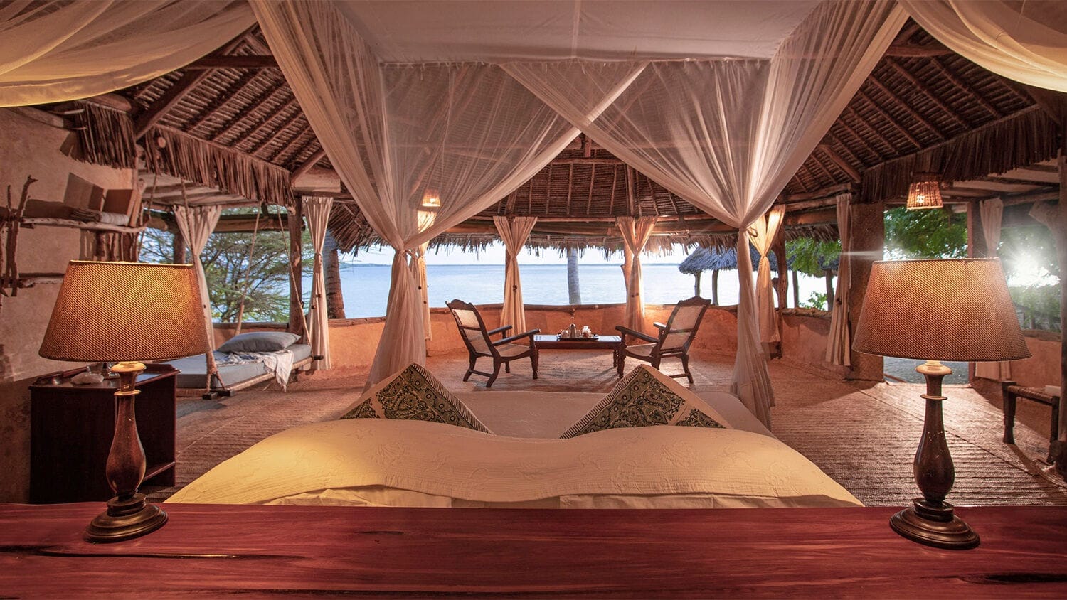 007 Manda Bay