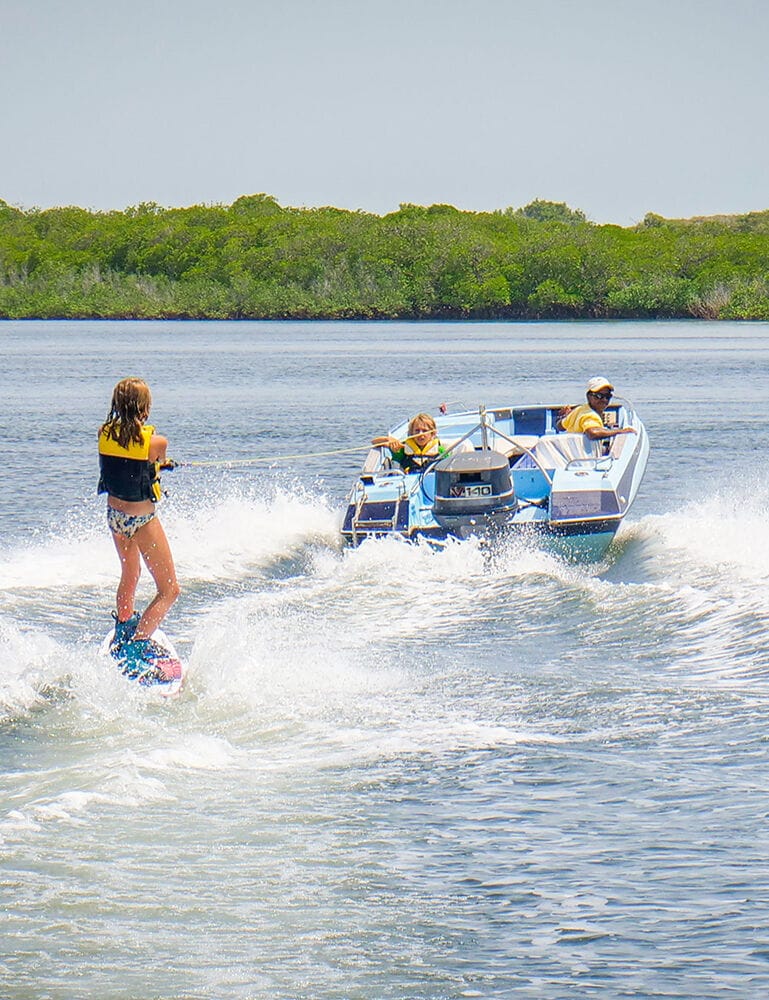 017 Manda Bay