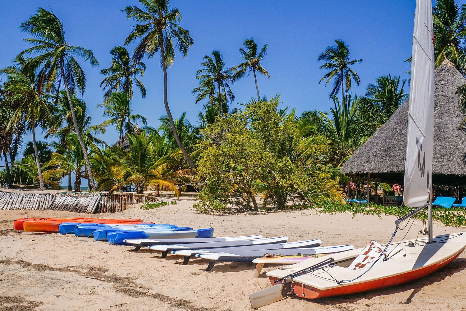 077 Manda Bay