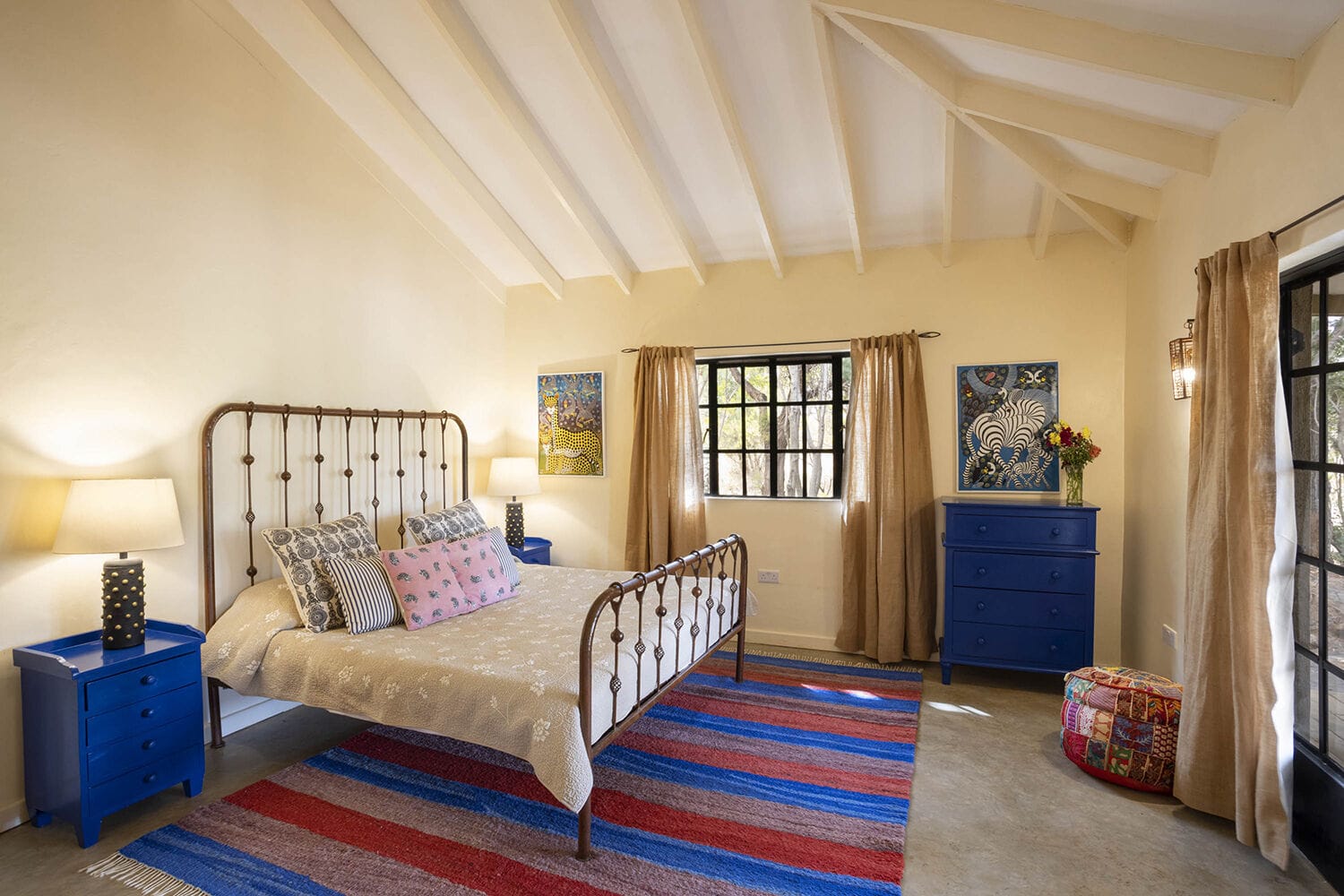054 Olepangi Cottages