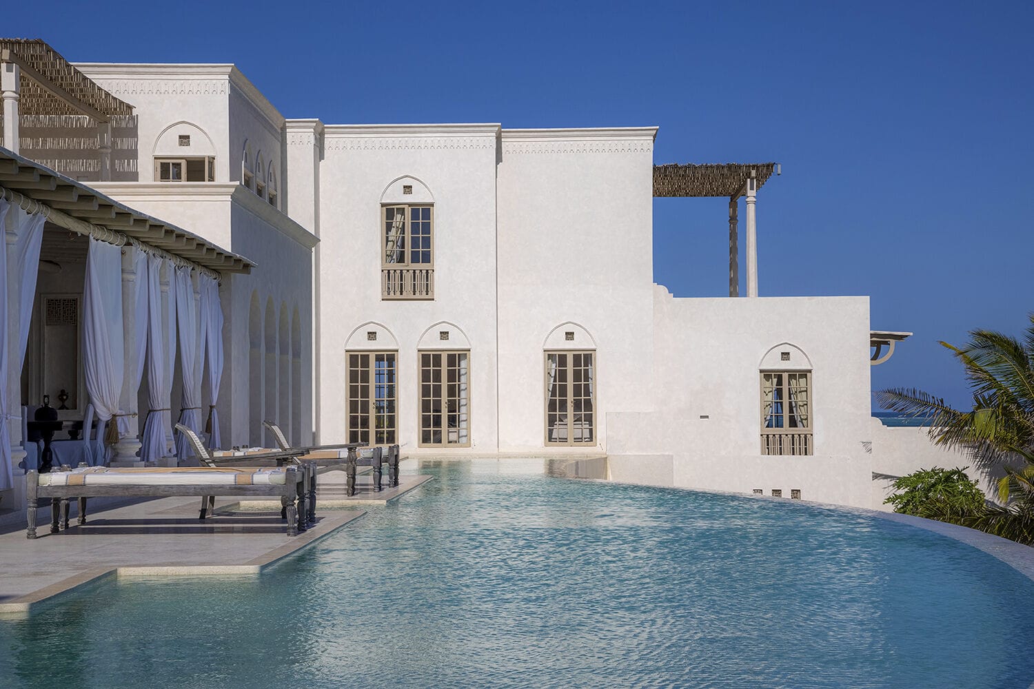 007 Beach Palazzo
