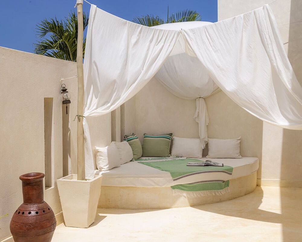 023 Beach Palazzo