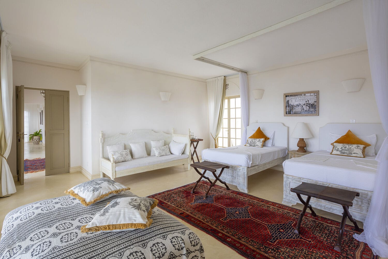 064 Beach Palazzo