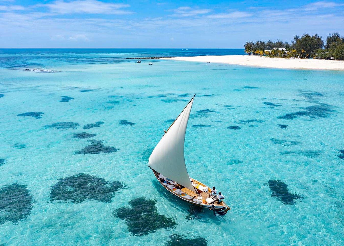 008 Thanda Island