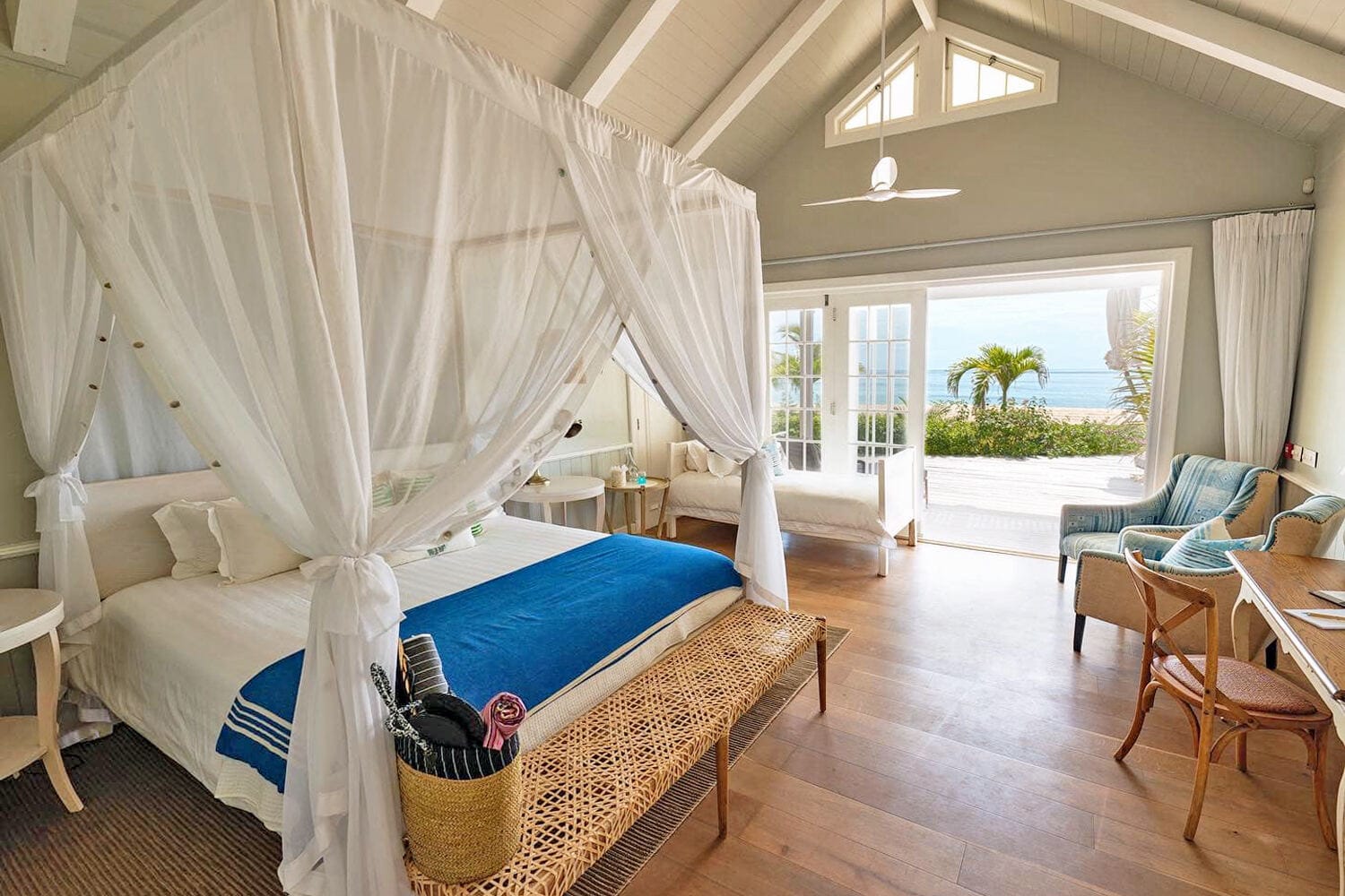 019 Thanda Island