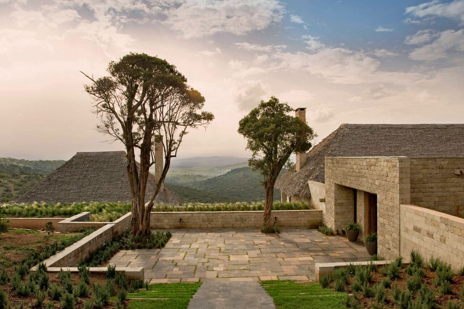 022 Sirai House