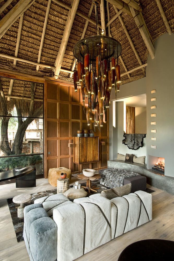 028 Sirai House