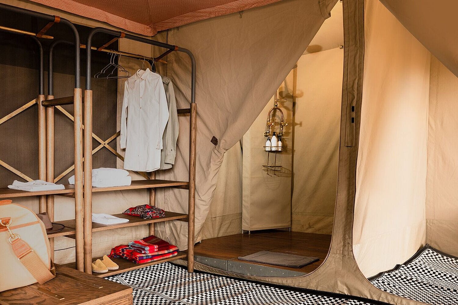 042 Angama Safari Camp
