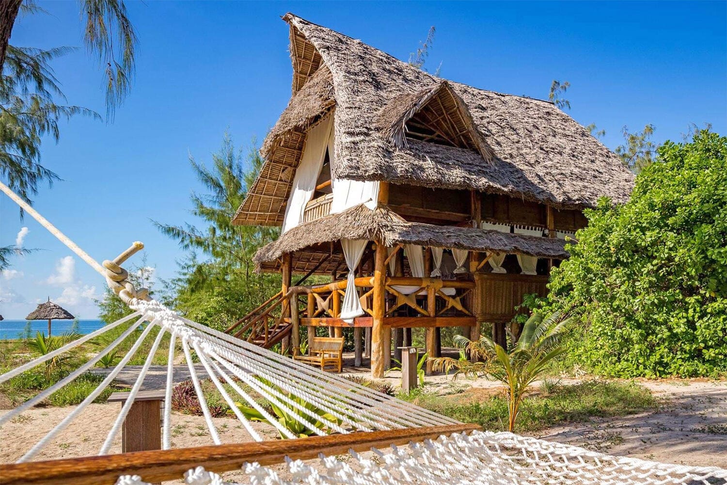 042 Thanda Island