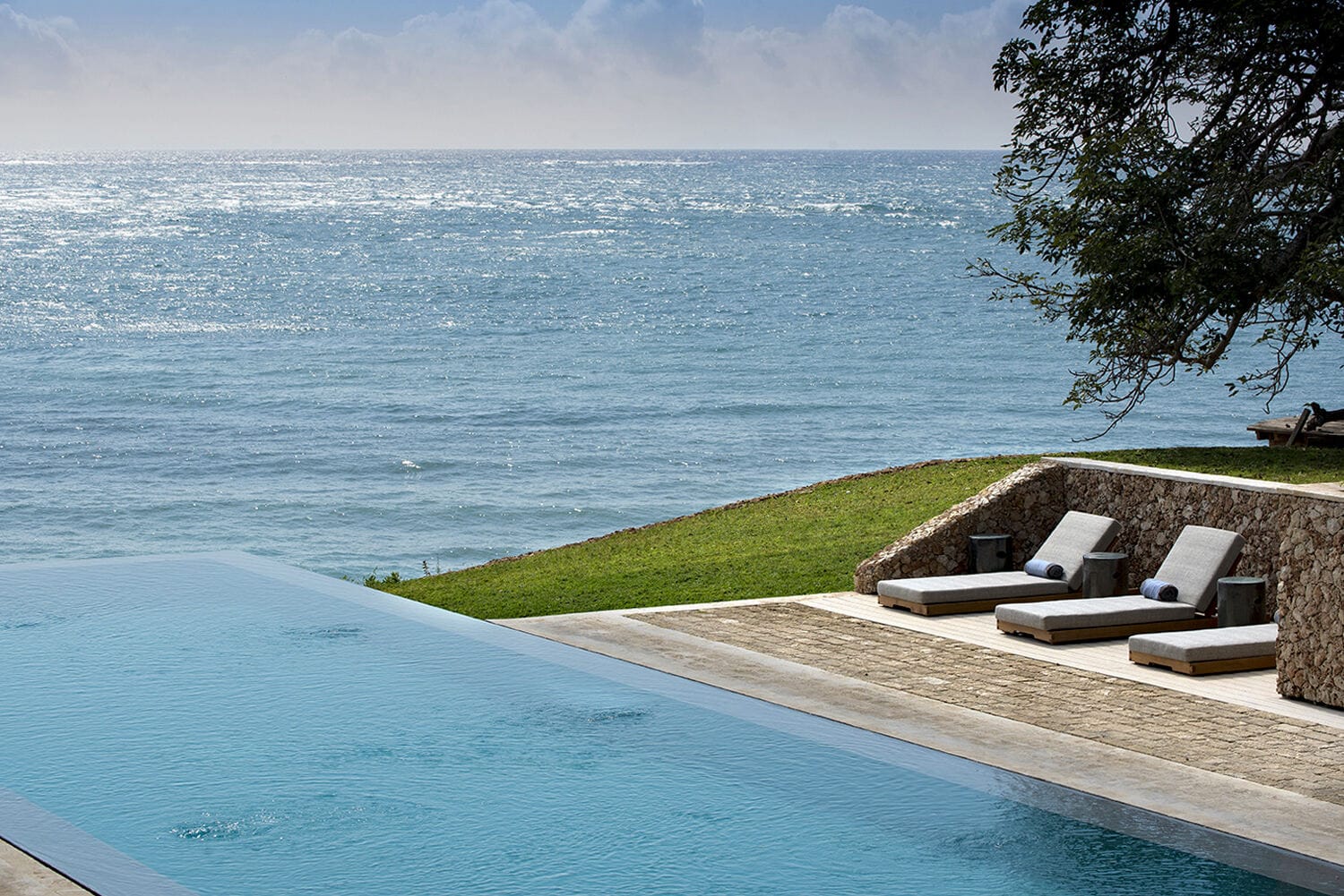 044 Sirai Beach