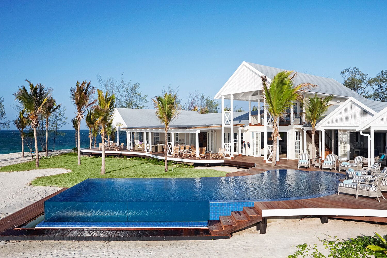060 Thanda Island