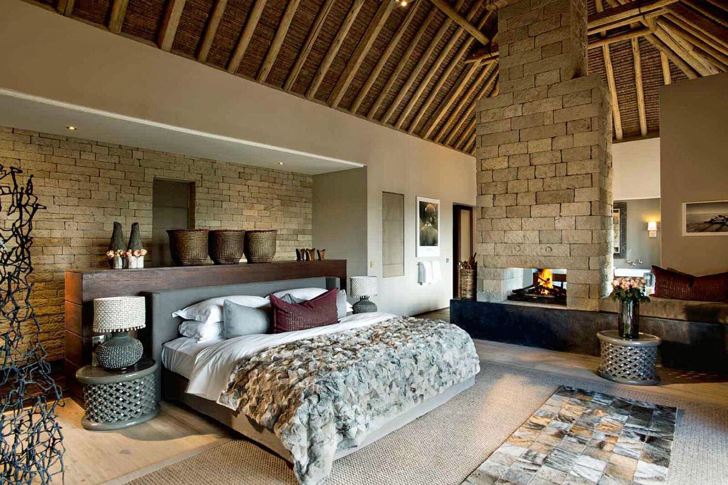 078 Sirai House