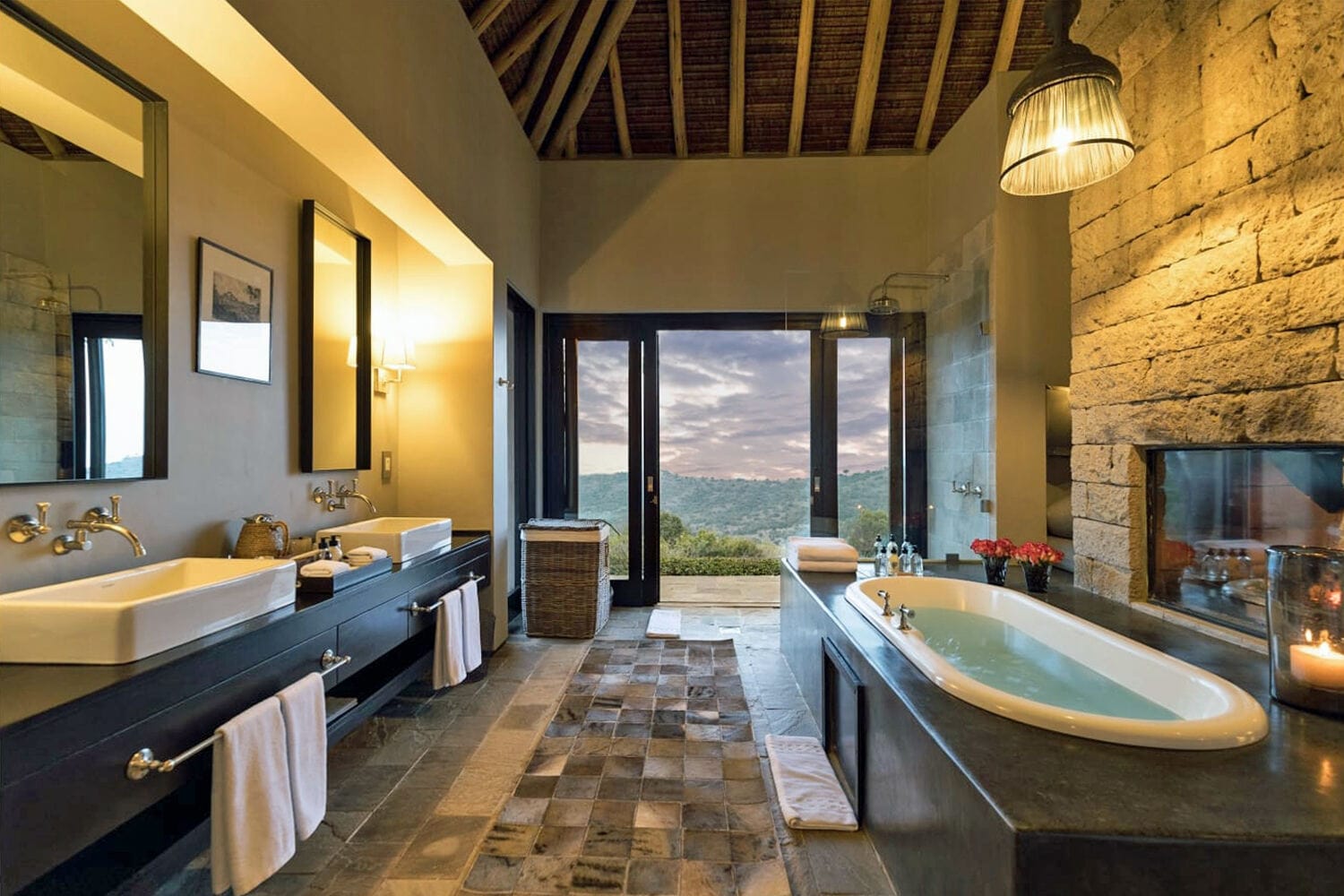 086 Sirai House