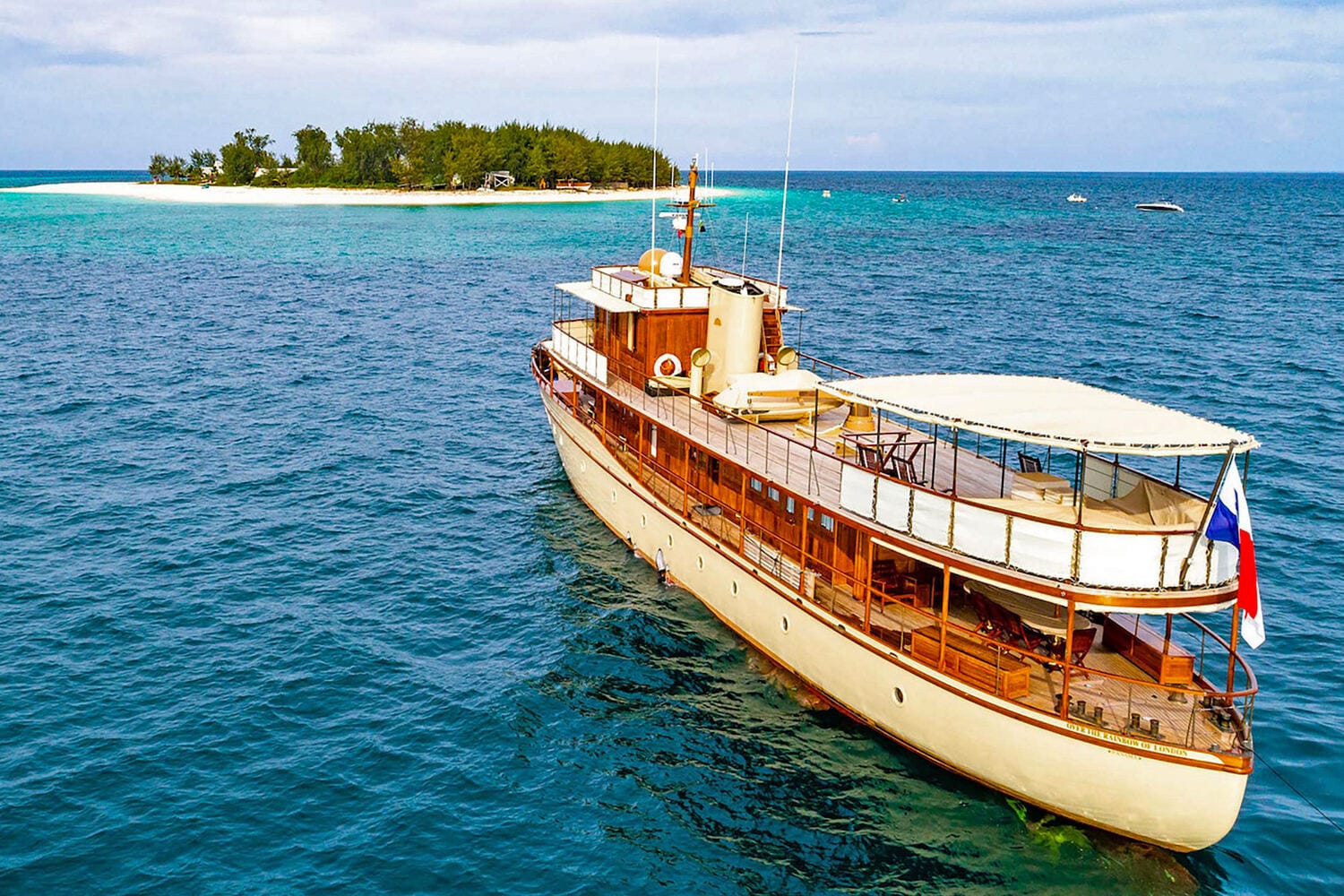 113 Thanda Island